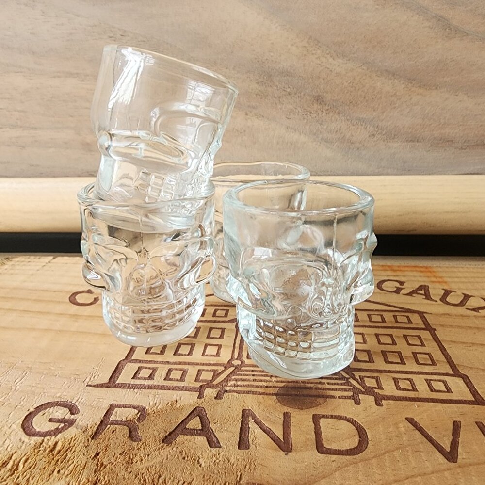 Tiki Bar Skull Glass Shotglasses x 4